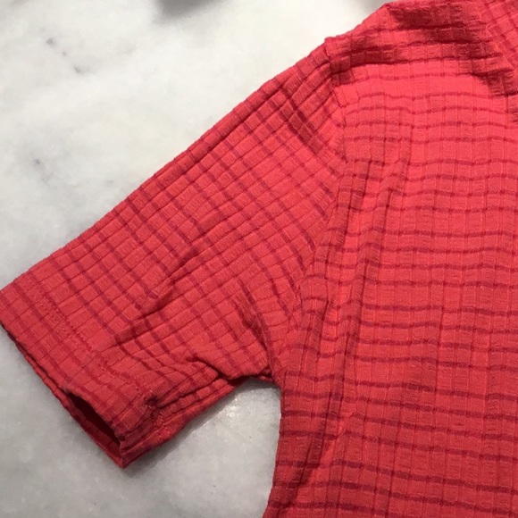 Top - Picture 3 of 3